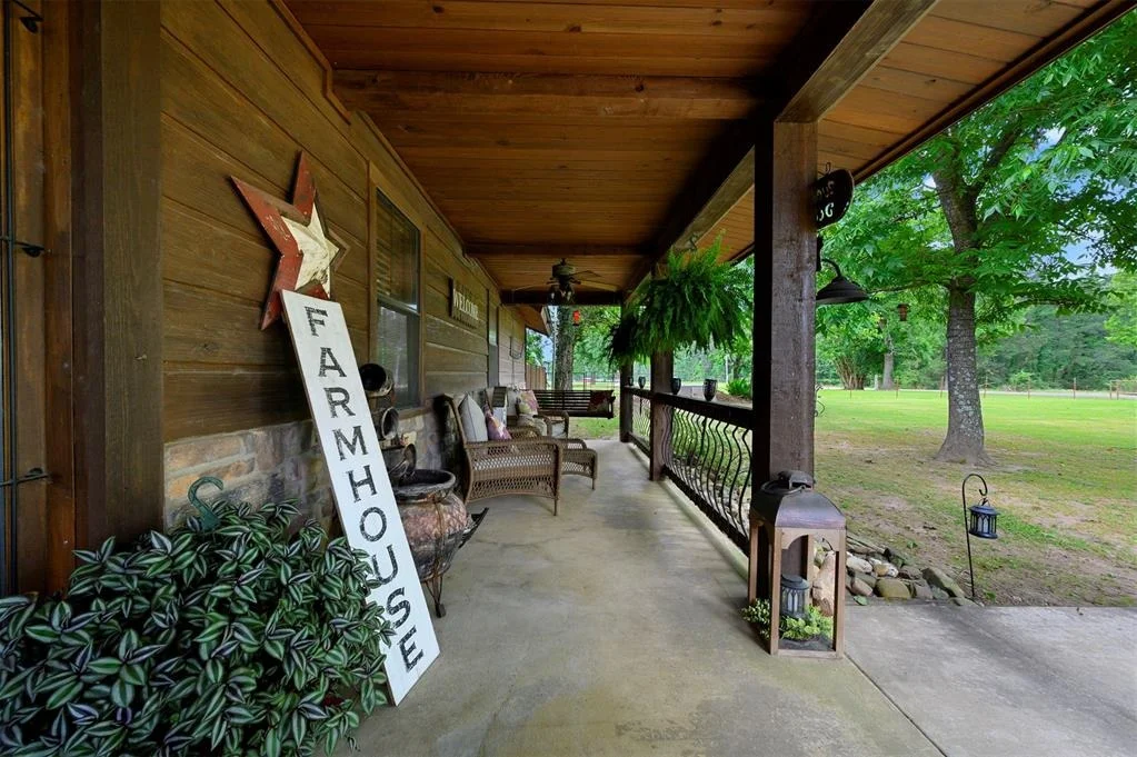 Photo of 2352 Pollard Road
