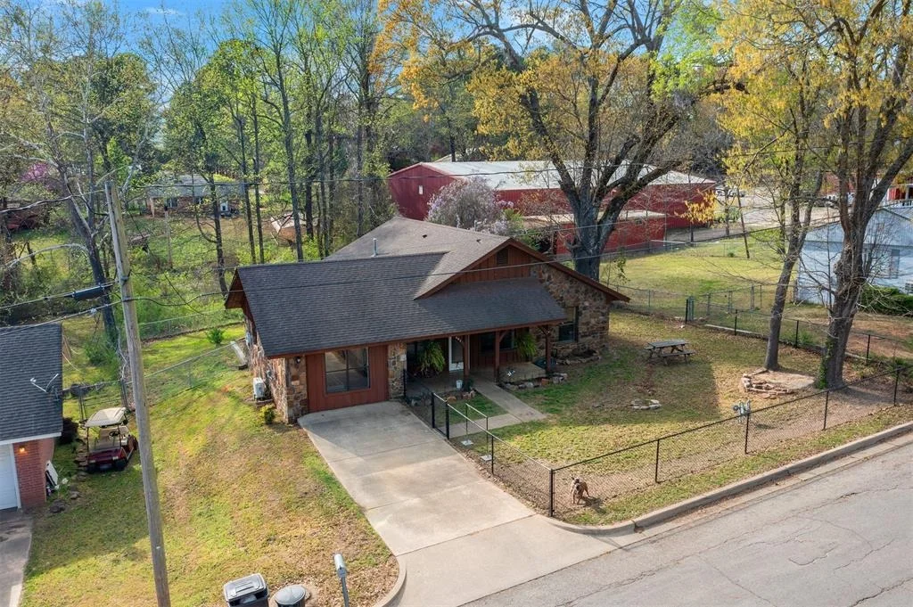 Photo of 607 N Bock Street