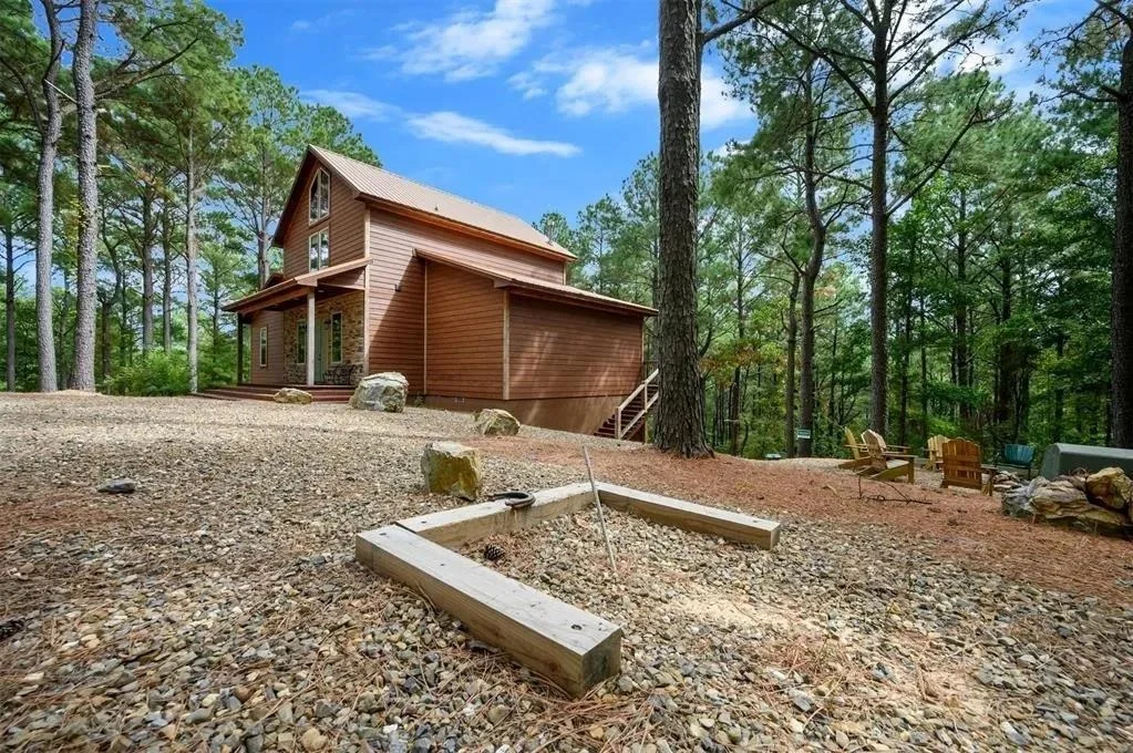 Photo of 1201 Southern Hills Circle