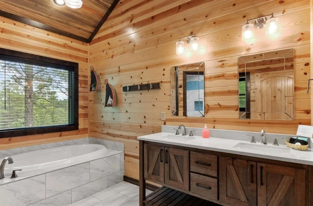 Photo of 224 PINE FOREST Trail