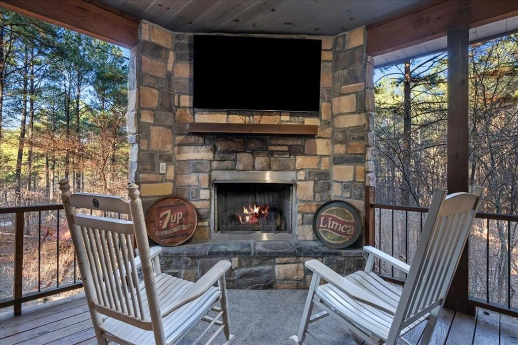 Photo of 109 Mountain Pine Trail