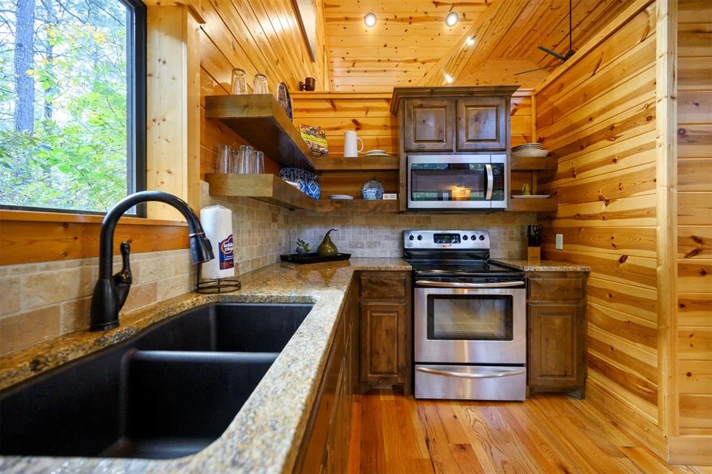 Photo of 126 Mountain Pine Trail