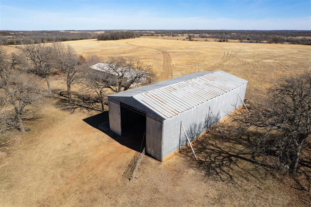 Photo of 101284 S 3350 Road