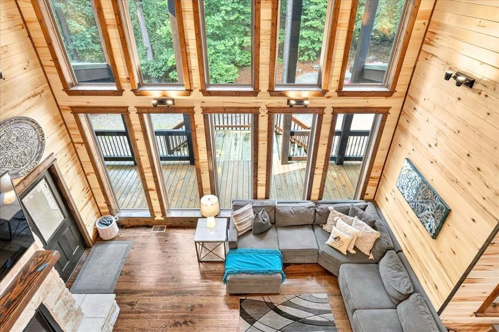 Photo of 32 Hickory Leaf Trail