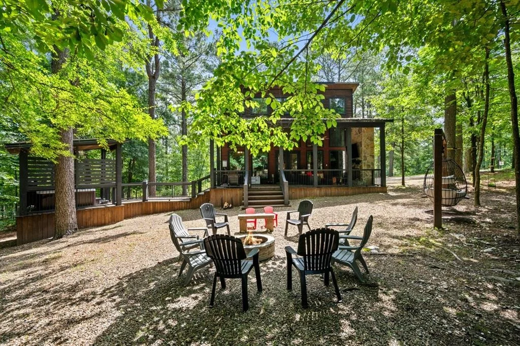 Photo of 1318 Pine Hills Road