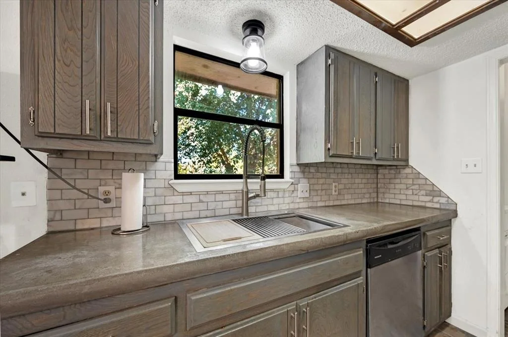 Photo of 13605 Jacqueline Drive