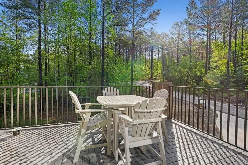 Photo of 138 Pickleberry Trail