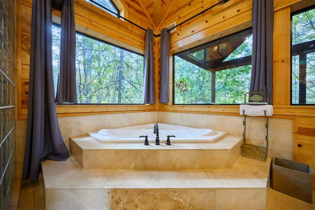 Photo of 126 Mountain Pine Trail