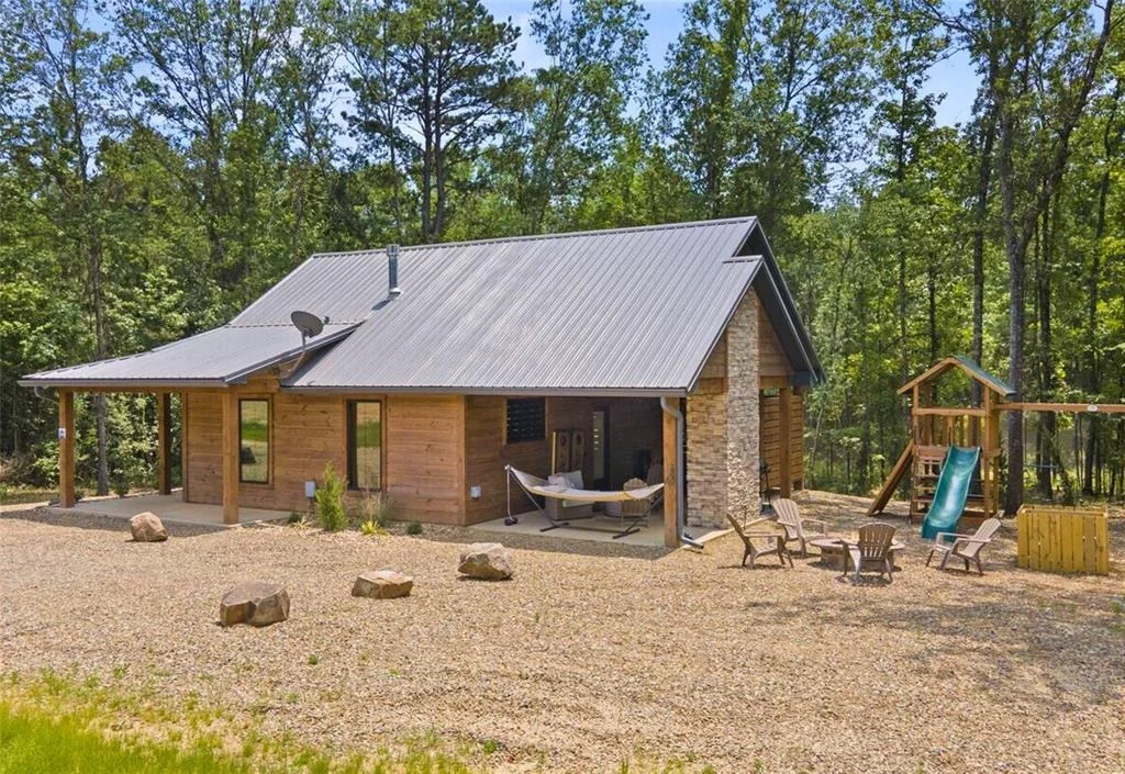Photo of 973 Burton Road