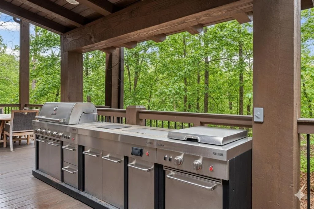 Photo of 258 Pinehurst Lane