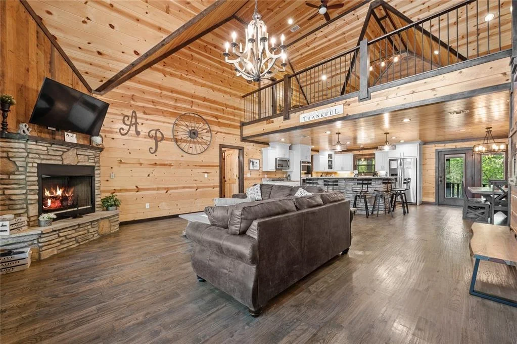 Photo of 136 Scrub Oak Trail
