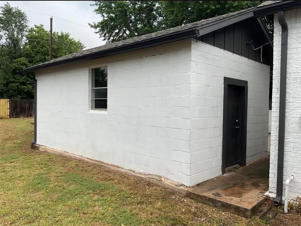 Photo of 203 W Pine Street