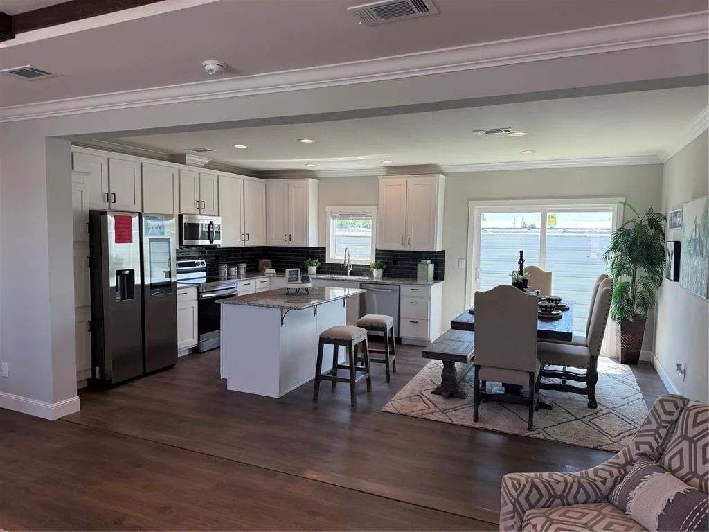 Photo of 2283 Shady Lane