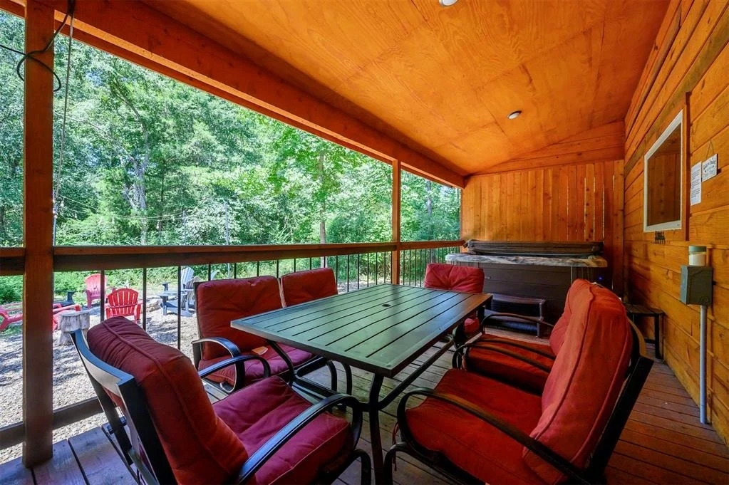 Photo of 15 Preserve Way