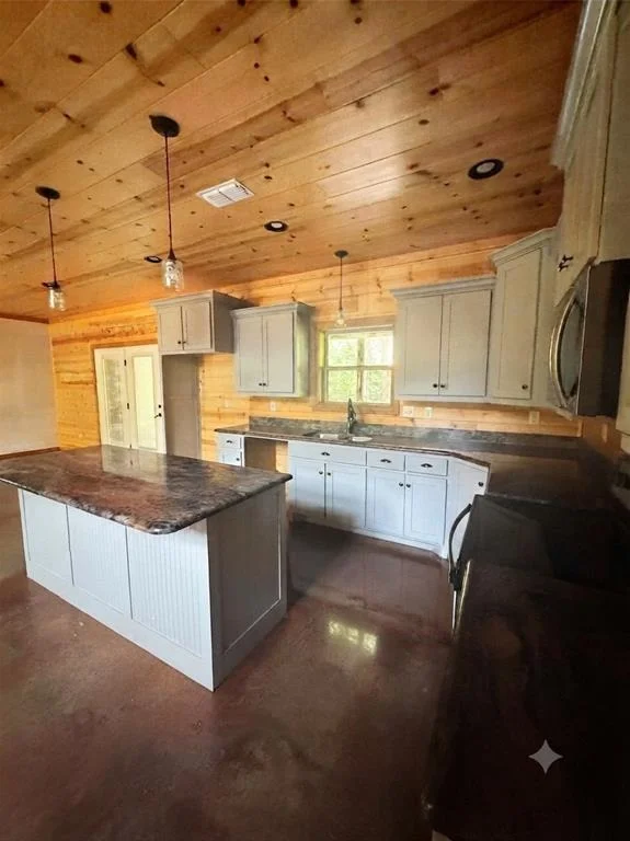 Photo of 256 Green Briar Trail