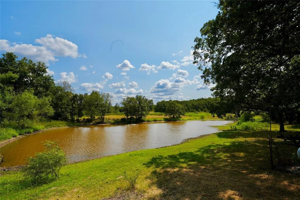 Photo of 52469 W Highway 16