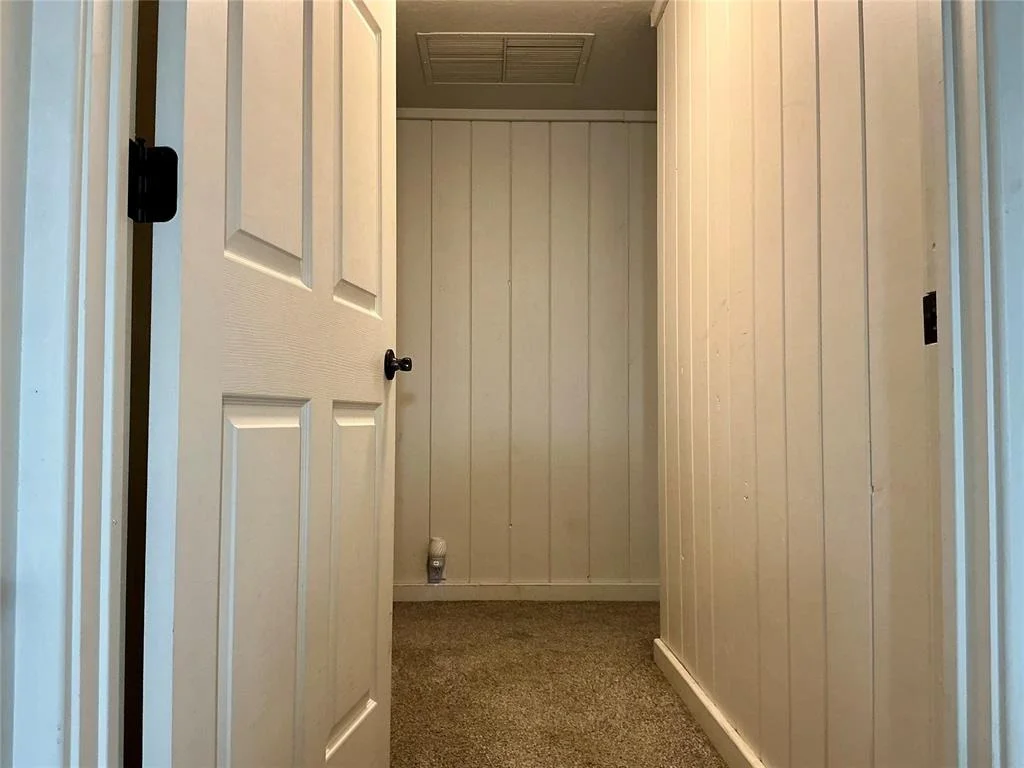 Photo of 868 N Living Land Road