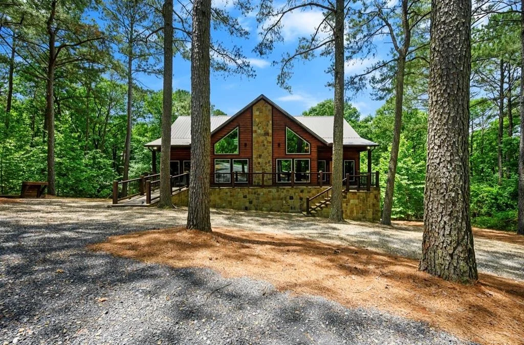 Photo of 207 LONELY MAPLE Trail