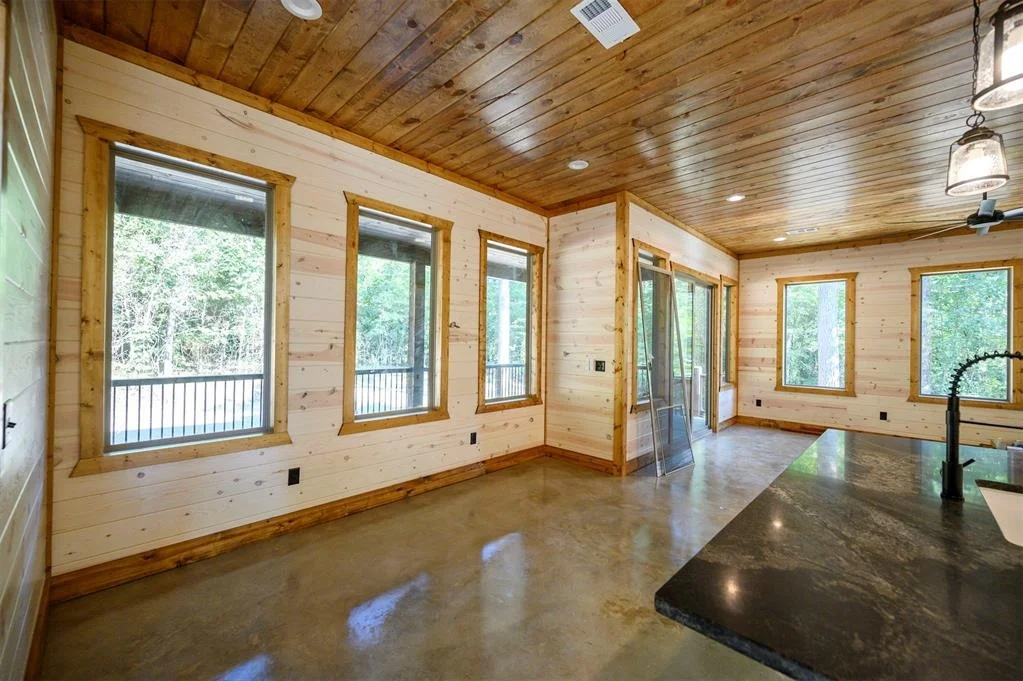 Photo of 1231 Catfish Bay Road