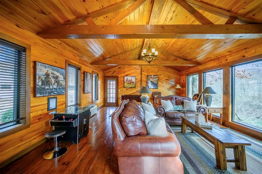 Photo of 732 Red Fox Road