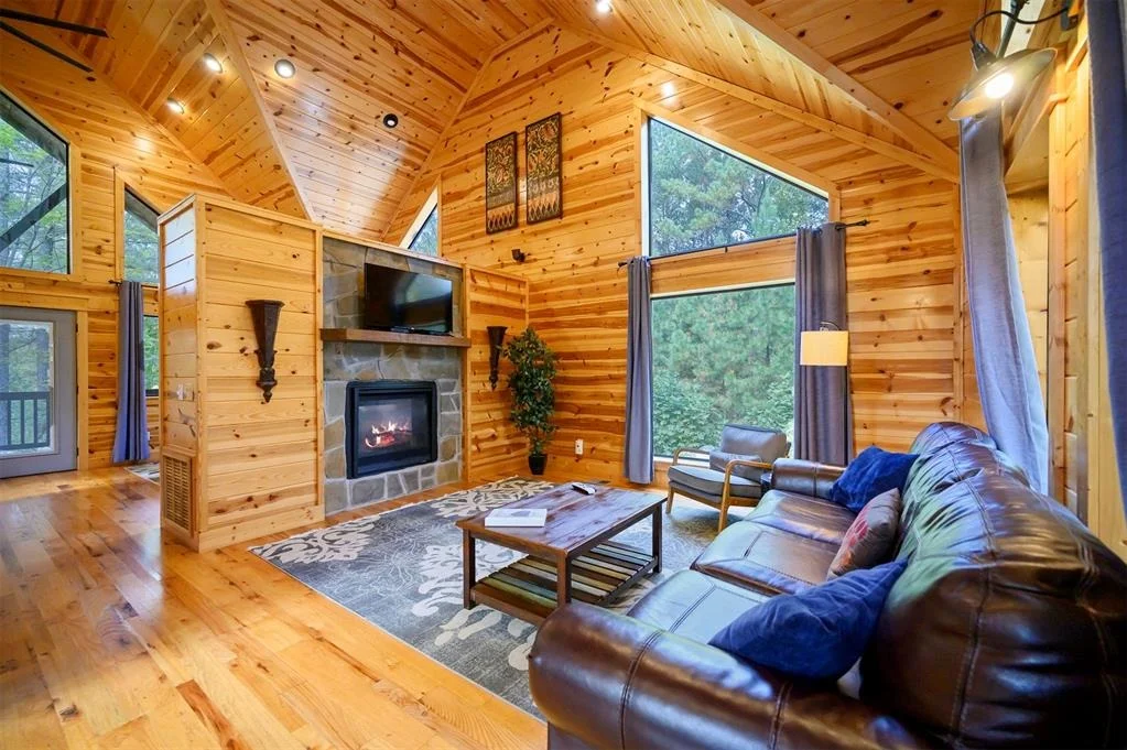Photo of 126 Mountain Pine Trail