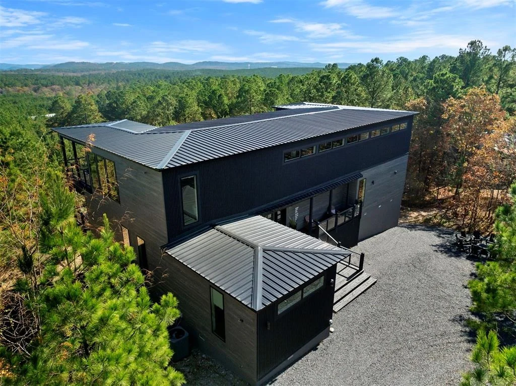 Photo of 1618 Pine Hills Road