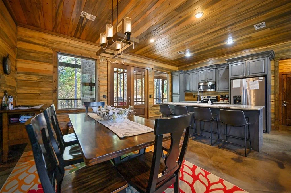 Photo of 607 Sugar Pine Loop