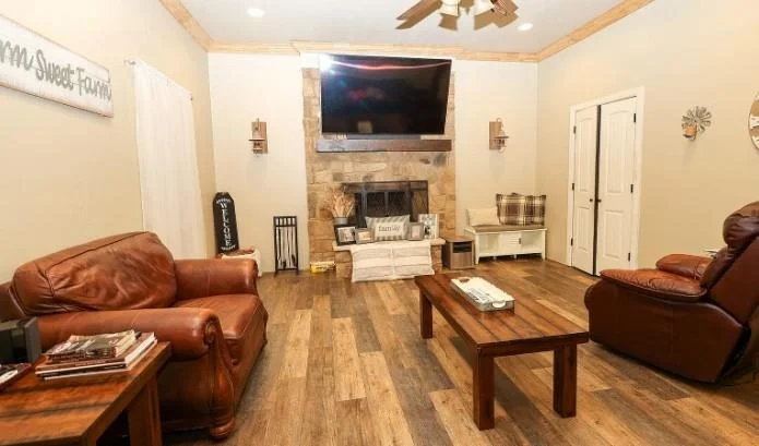 Photo of 27059 Whispering Oaks Drive
