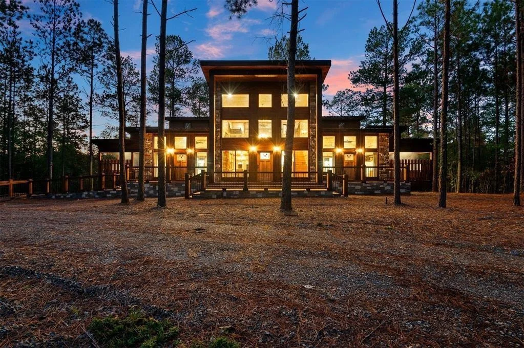 Photo of 453 Bear Pine Trail