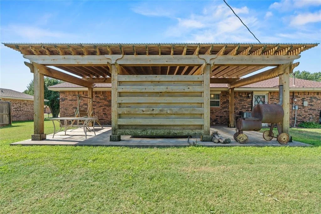 Photo of 537 Sunset Drive