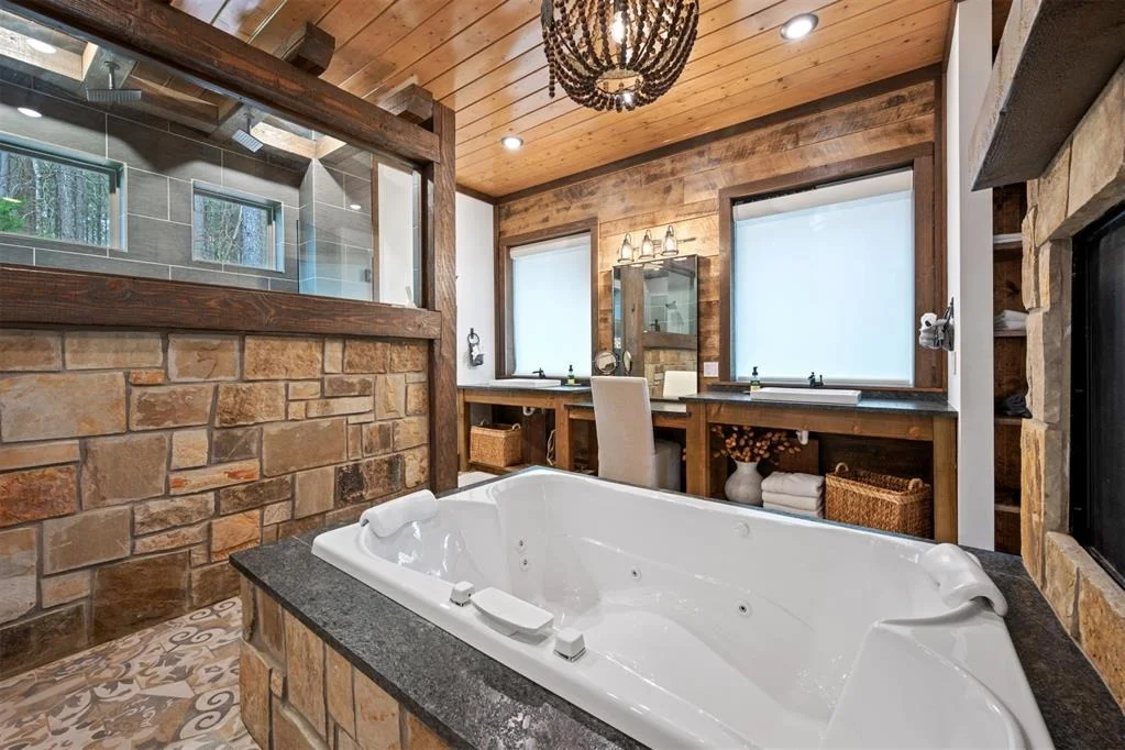 Photo of 258 Pinehurst Lane
