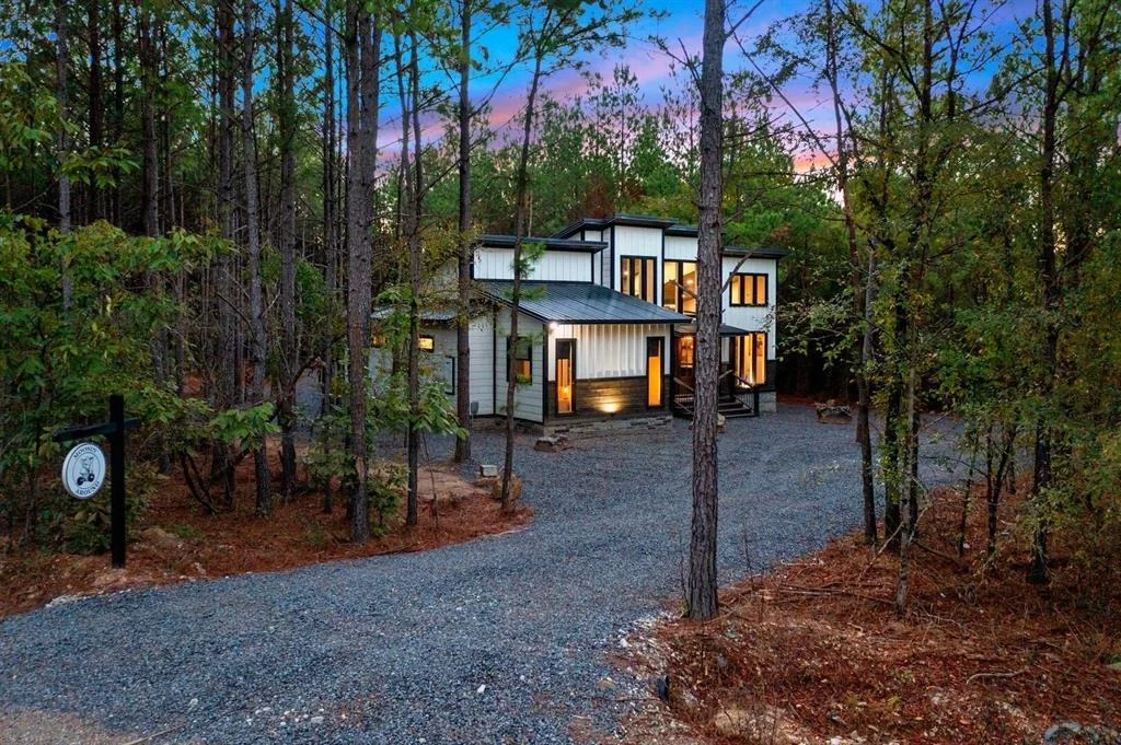 Photo of 88 Bear Hickory Trail