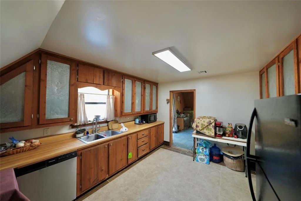 Photo of 52469 W Highway 16