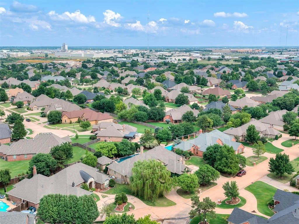Photo of 14808 Maplelake Drive