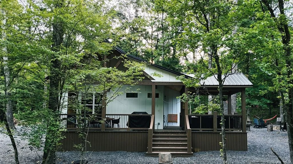Photo of 35 Cedar Dale Lane