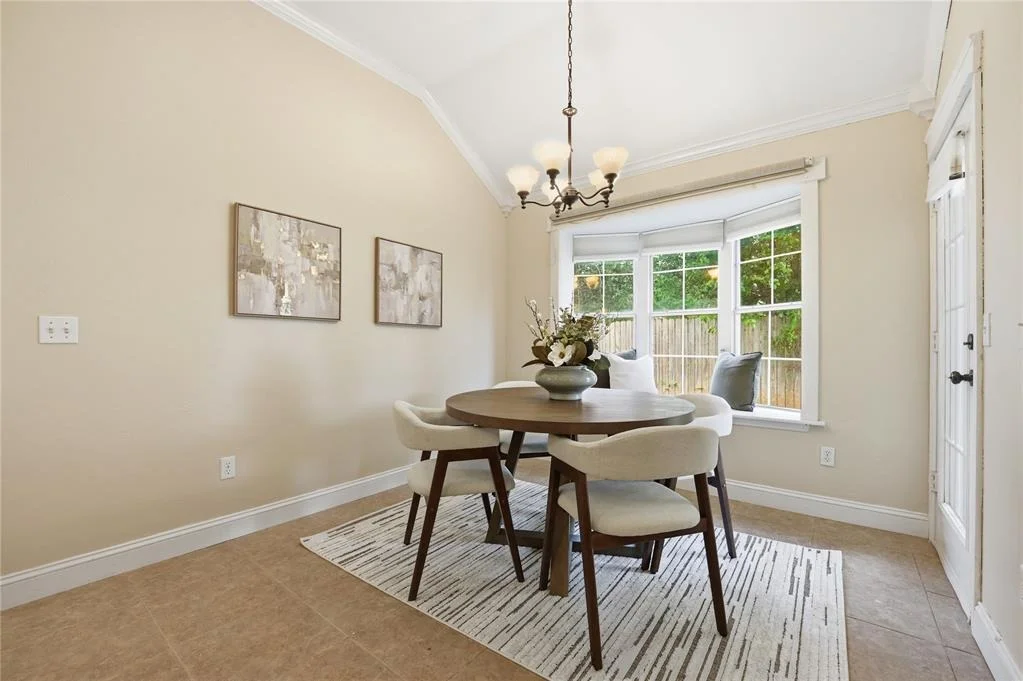 Photo of 613 Bluegrass Lane