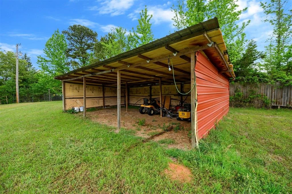 Photo of 728 Whipporwill Road