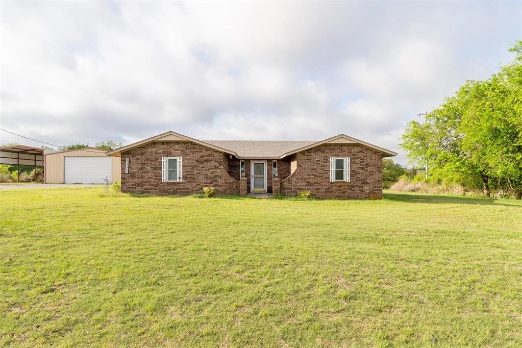 Photo of 5485 Primrose Lane
