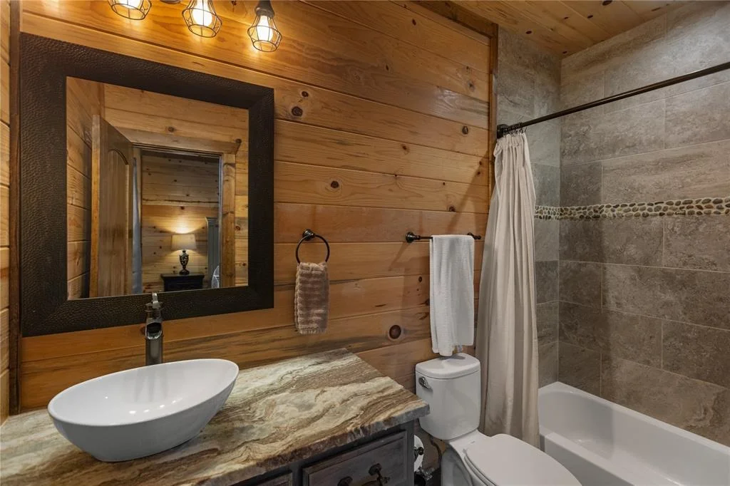 Photo of 322 Oak Stone Lane