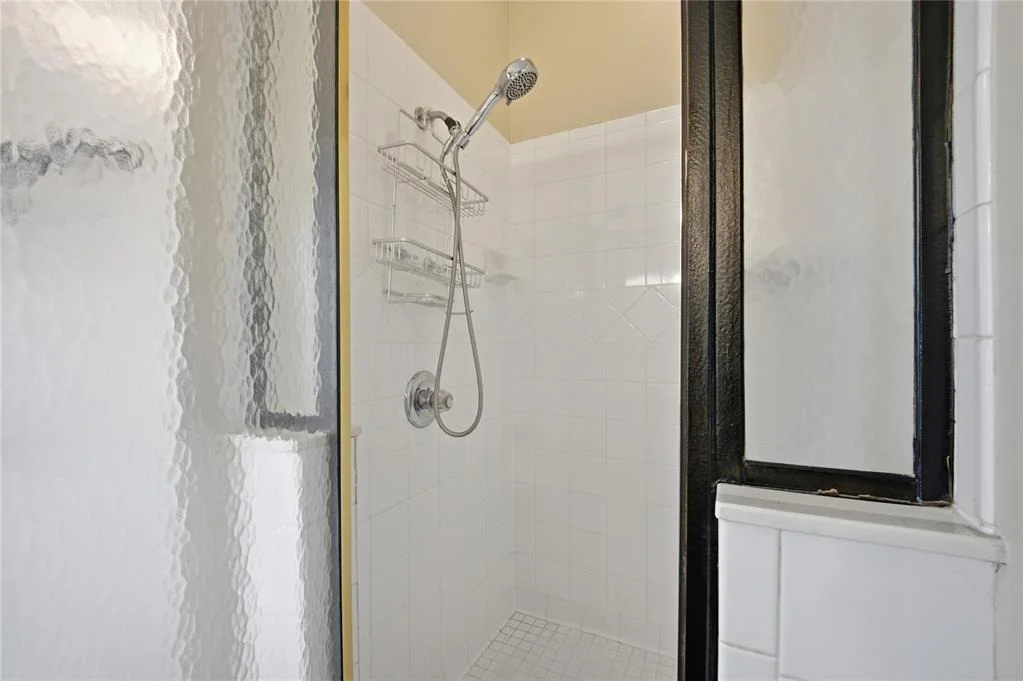 Photo of 613 Bluegrass Lane