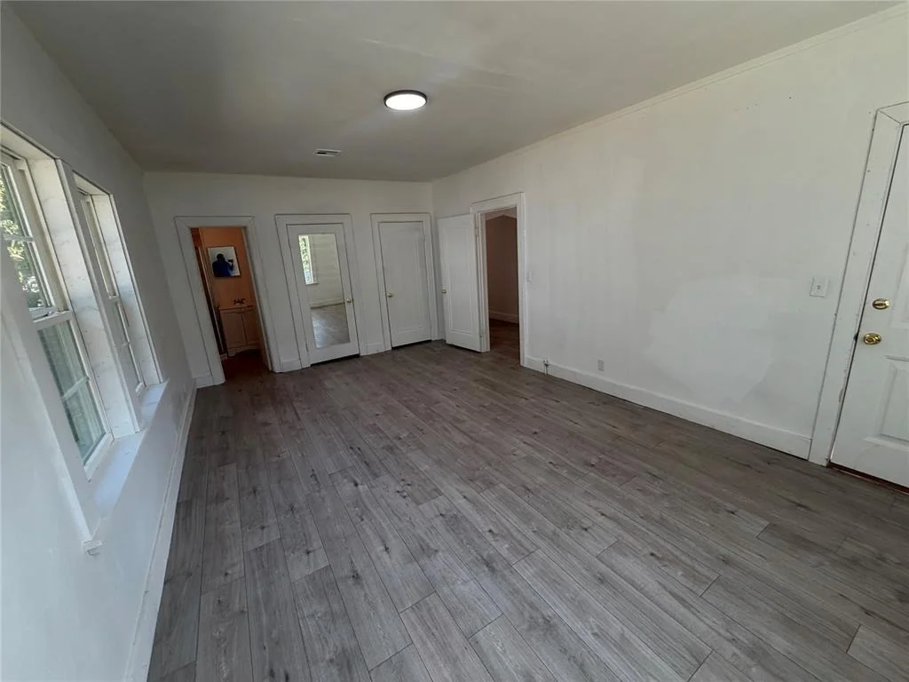 Photo of 1107 Bluff View Drive
