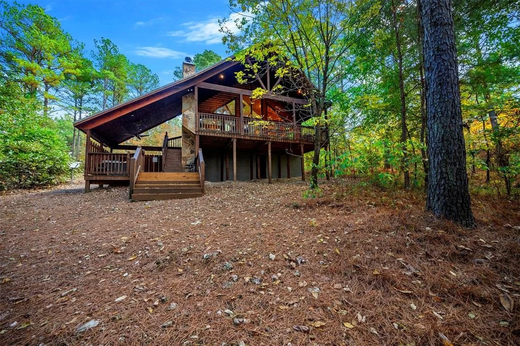 Photo of 126 Mountain Pine Trail