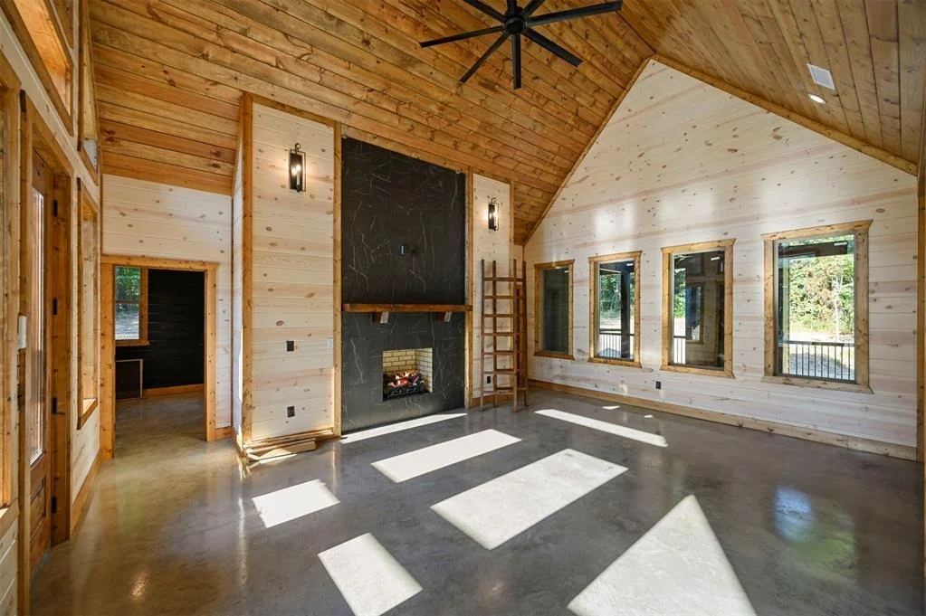 Photo of 1231 Catfish Bay Road