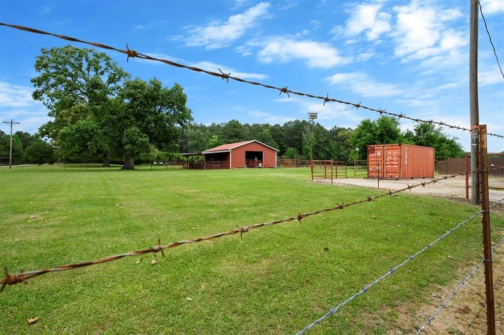 Photo of 2352 Pollard Road