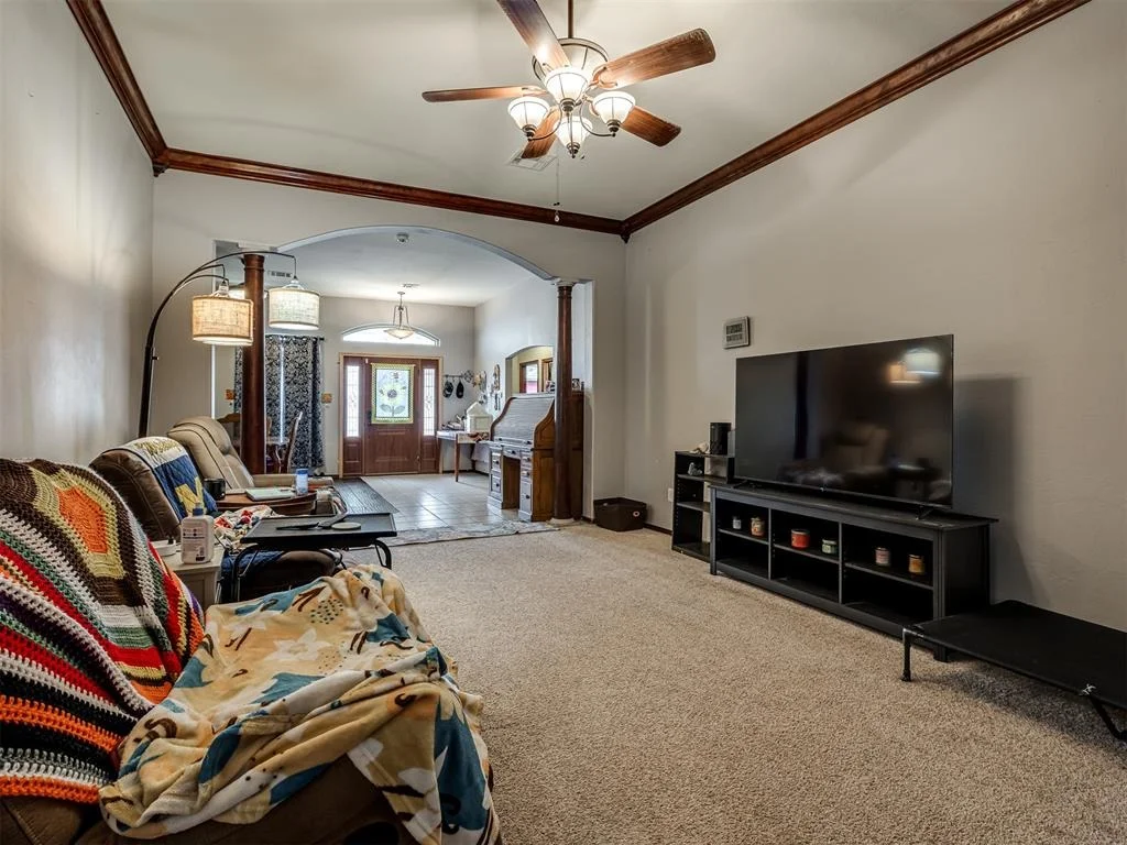 Photo of 308 Tumbleweed Road