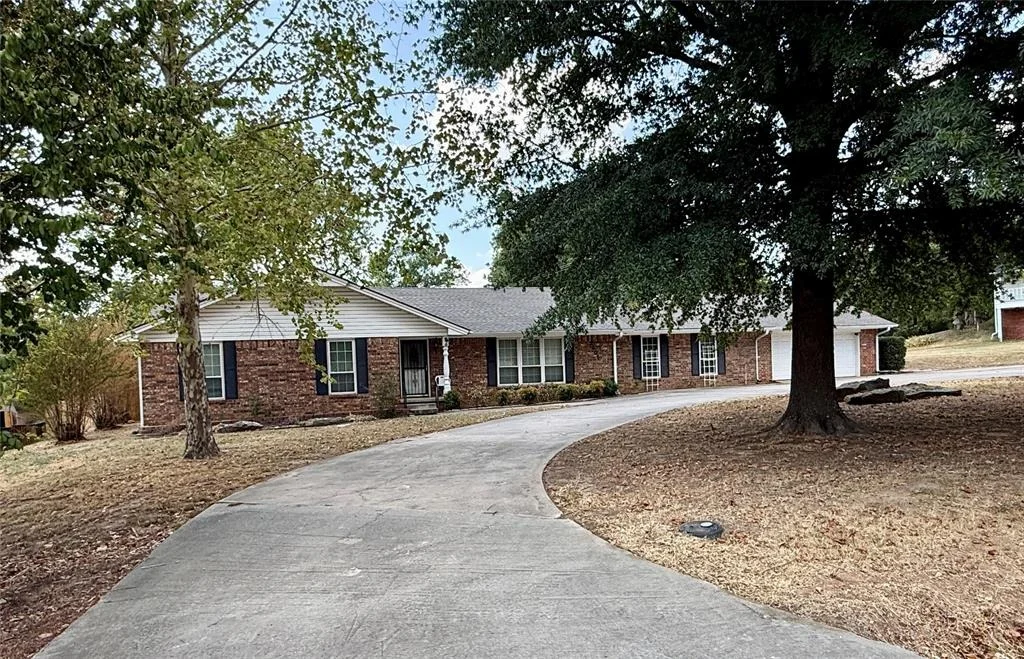 Photo of 2401 Grisso Drive