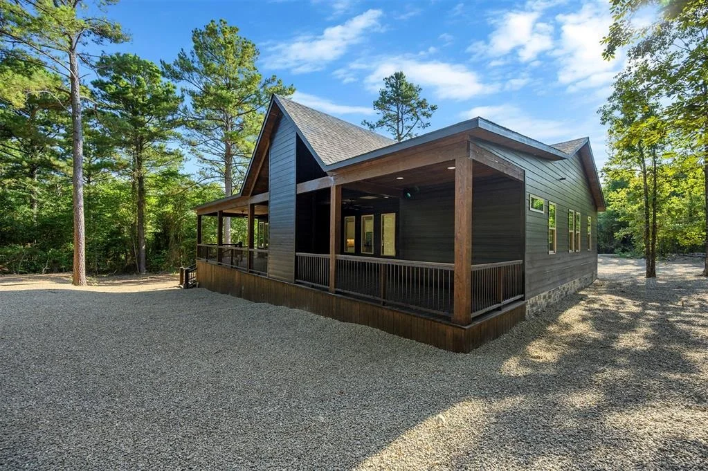 Photo of 1231 Catfish Bay Road