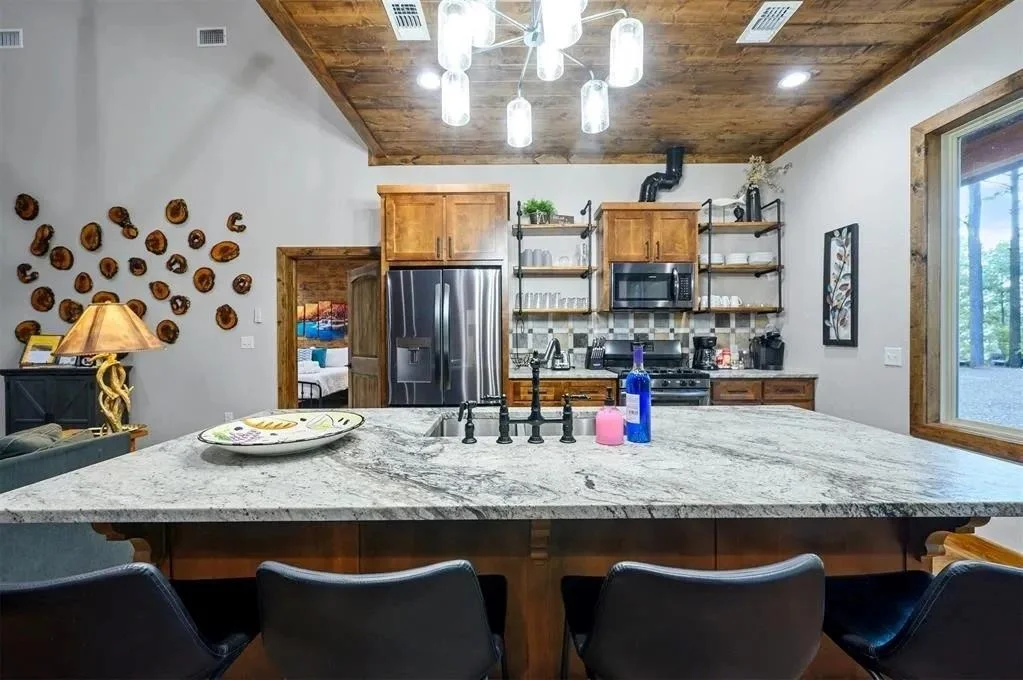 Photo of 1201 Southern Hills Circle