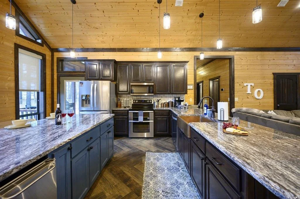 Photo of 94 Willow Bend Road