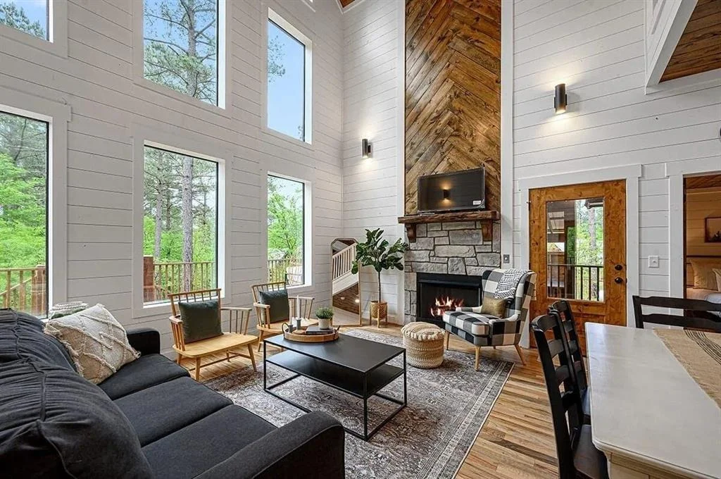 Photo of 286 Eagle Mountain Trail